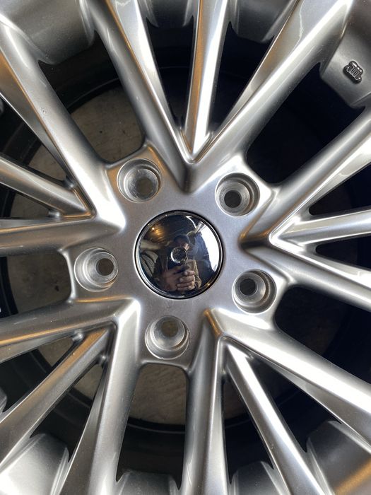 Диски новые на 15 5/114,3 3 штуки в наличии