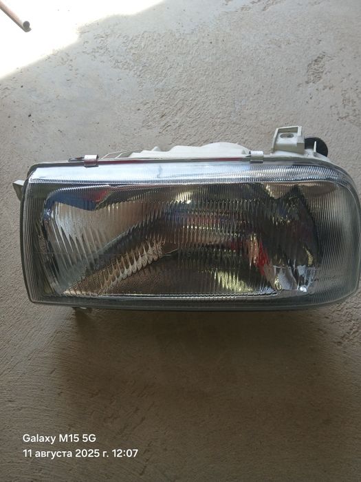 Фара левая фольксваген венто