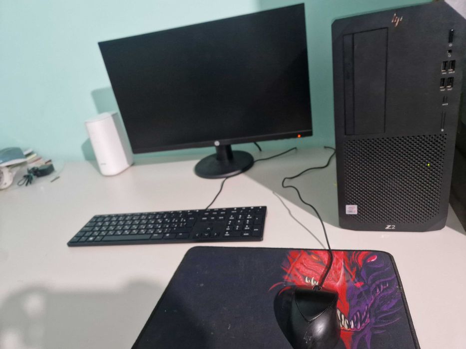 HP Z2 tower 5g 32gb 1tb