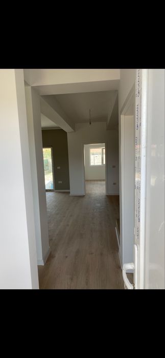 Direct proprietar  vand duplex cartier Europa,Mosnita Noua,4 camere