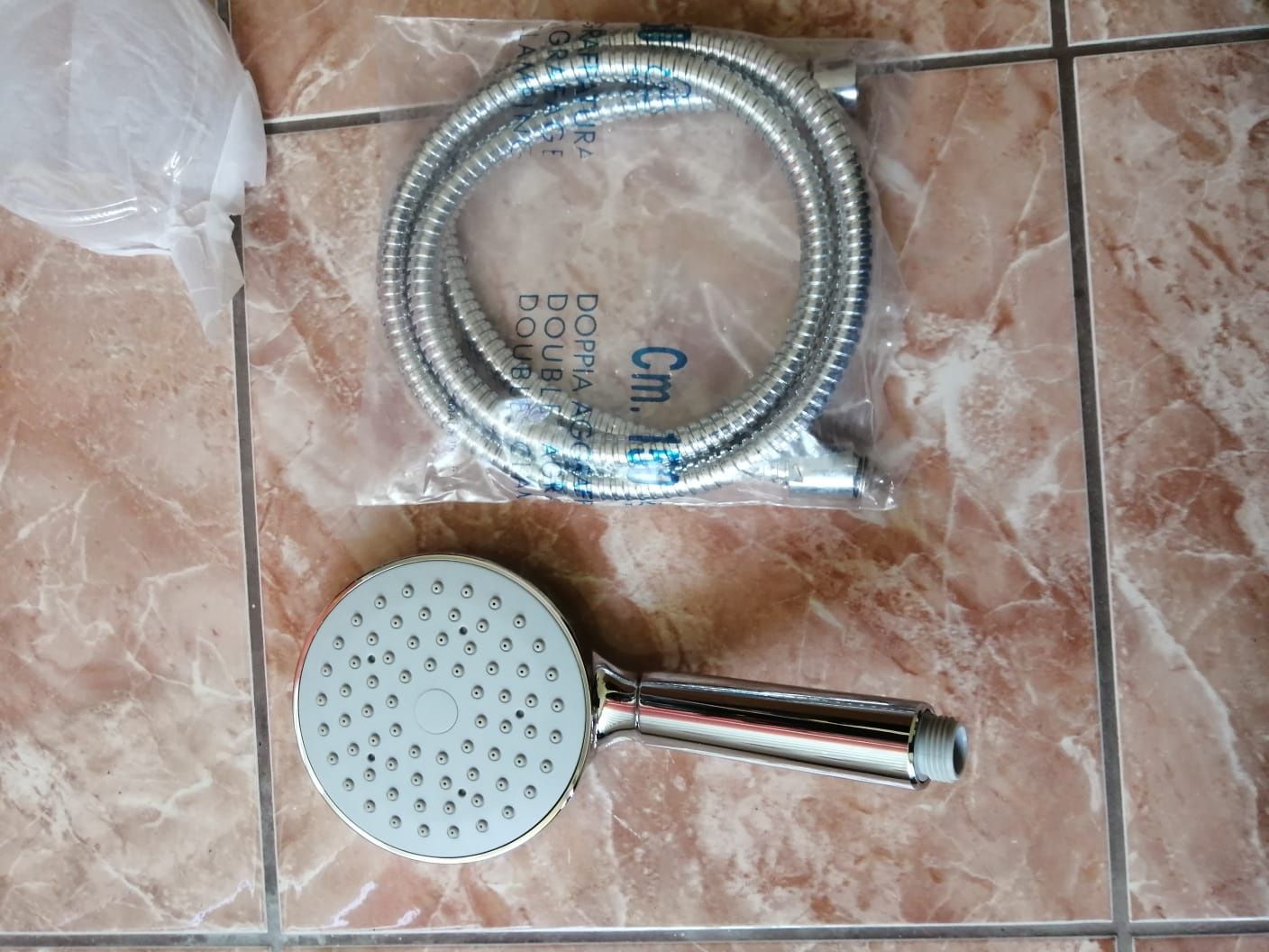 Set dus para + furtun Hansgrohe