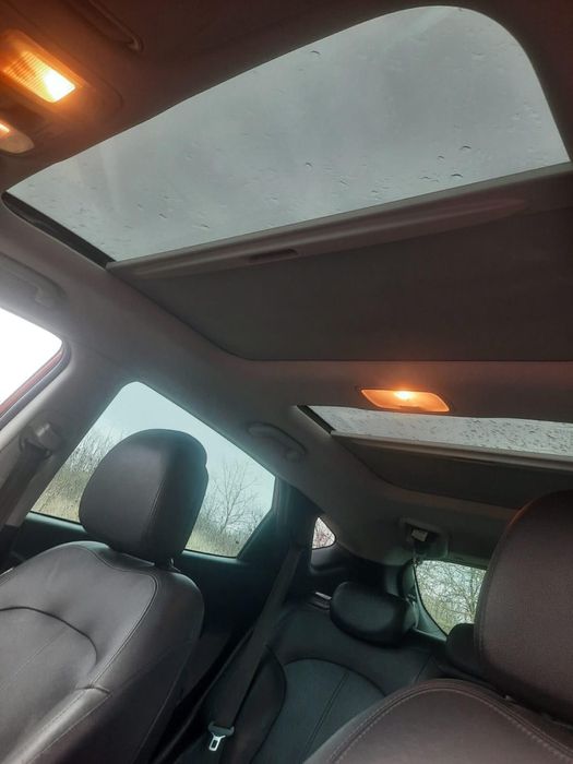 Vând Hyundai ix35 an fabricatie 2011, 2.0 CRDi