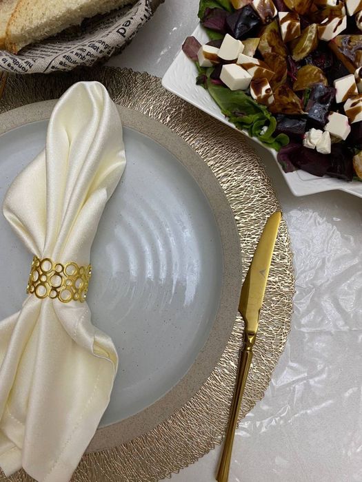 Аренда мебели Астана — столы, стулья, посуда