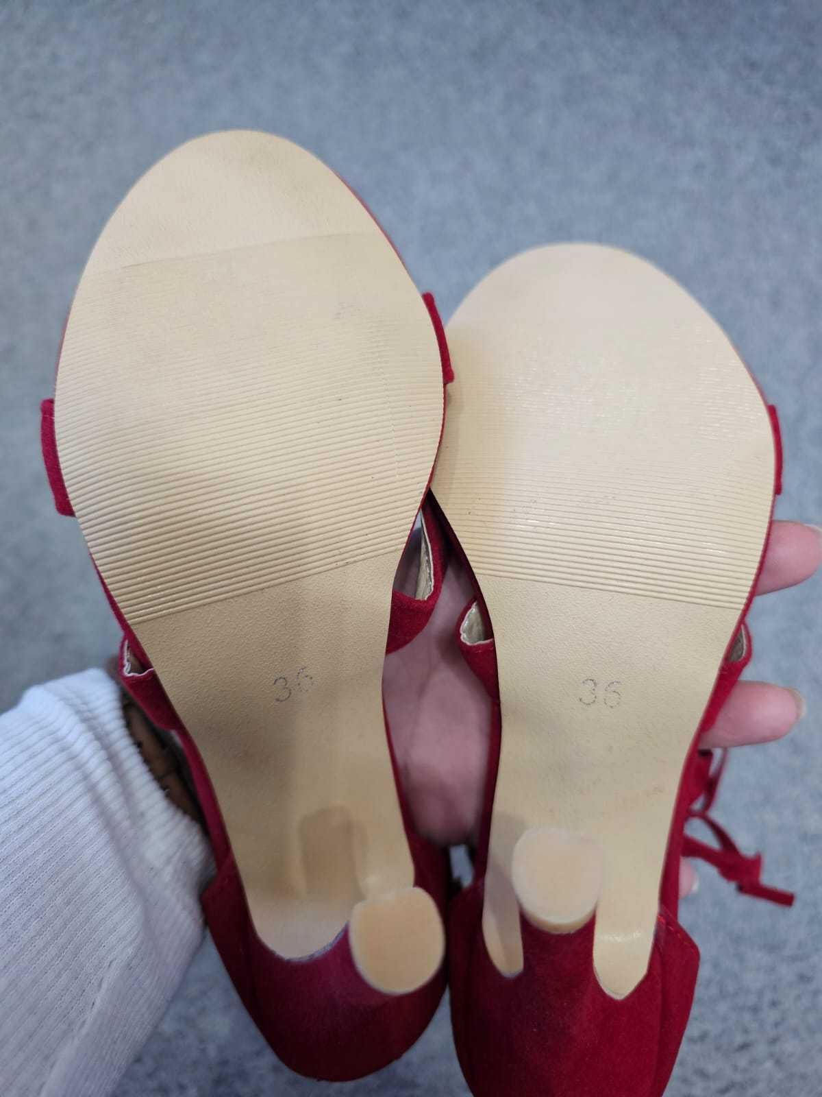 Pantofi eleganti NOU