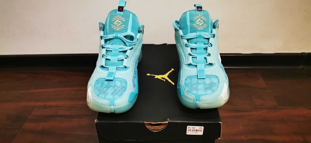 Air Jordan Marimea 40, Original Sneakers Bascheți New