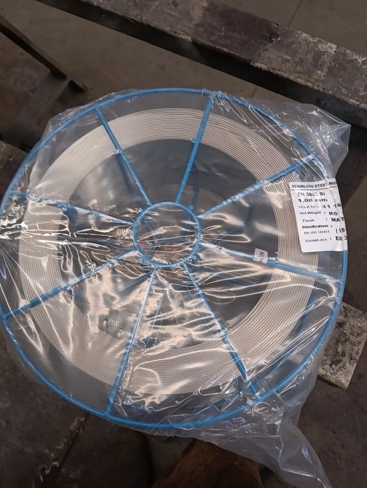 Vând rolă sârmă sudură din inox