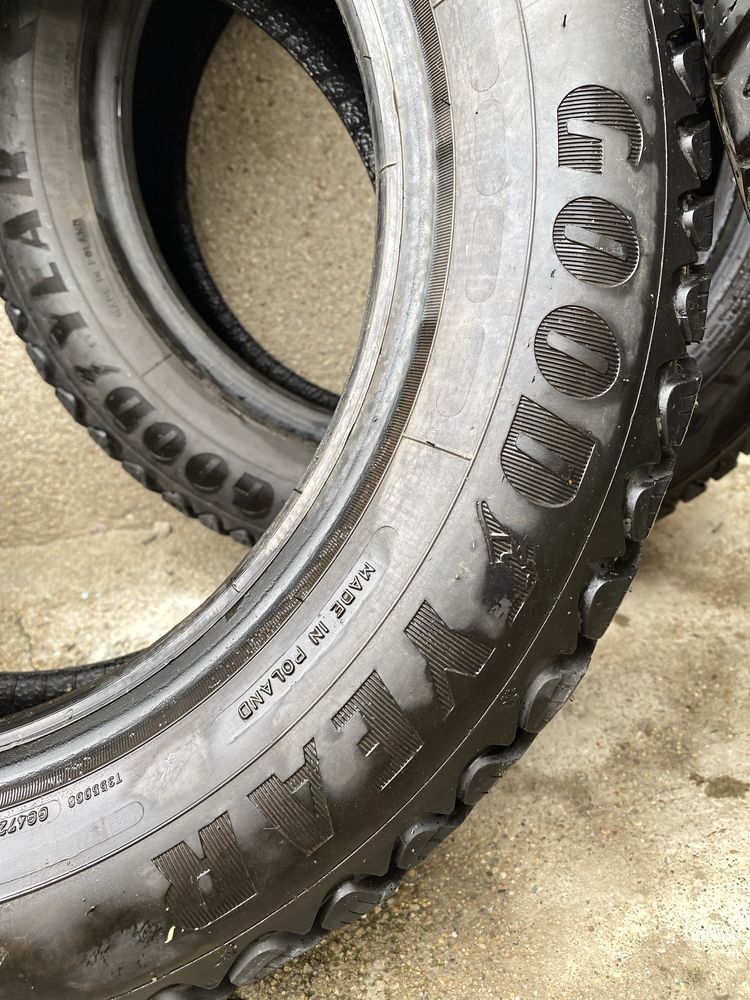 Легковые шины Goodyear UltraGrip Ice Arctic