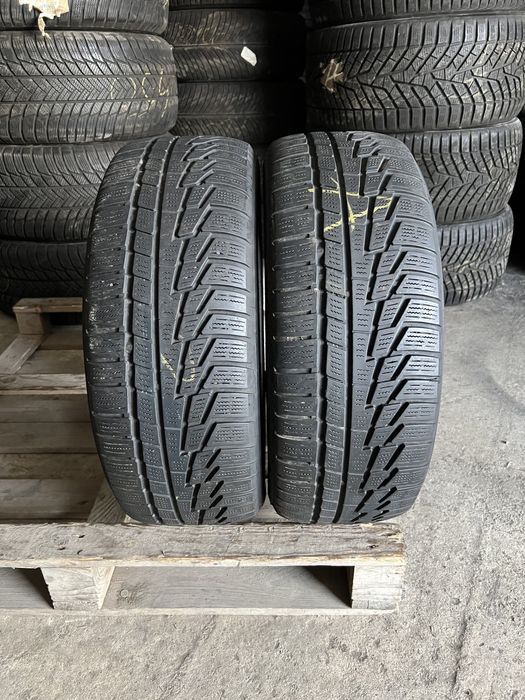 2 anvelope de iarna 205/55/16 nokian nordman!