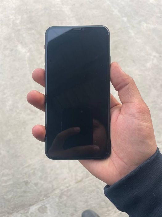 Iphone 11 pro max holati zo'r