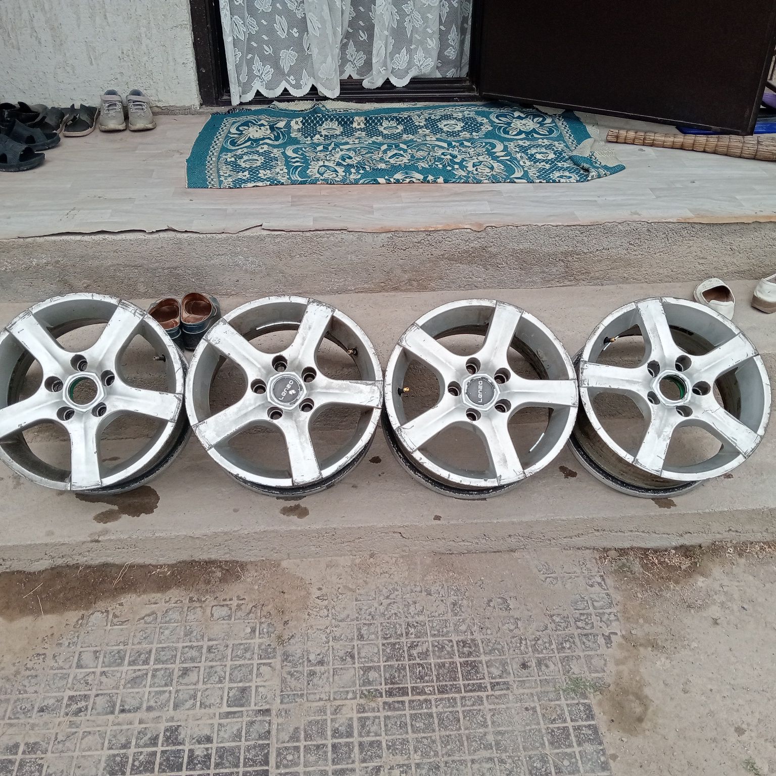Продам диски размер15 без дефектов
