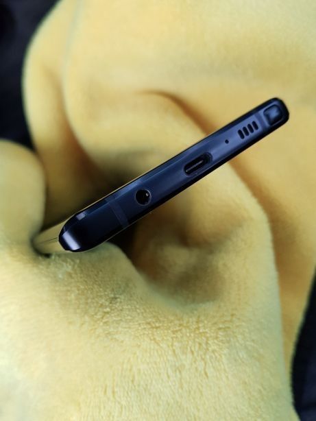 Samsung Galaxy Note 9. Black. 6/128 GB. IDEAL Garantya beriladi. Halol