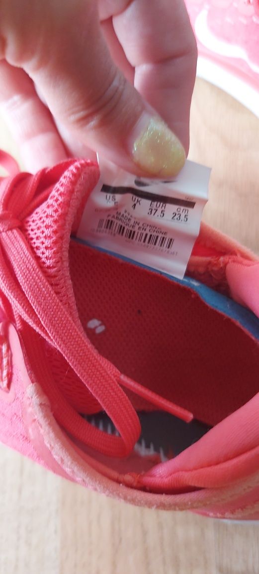 Adidasi Nike 37 portocaliu somon