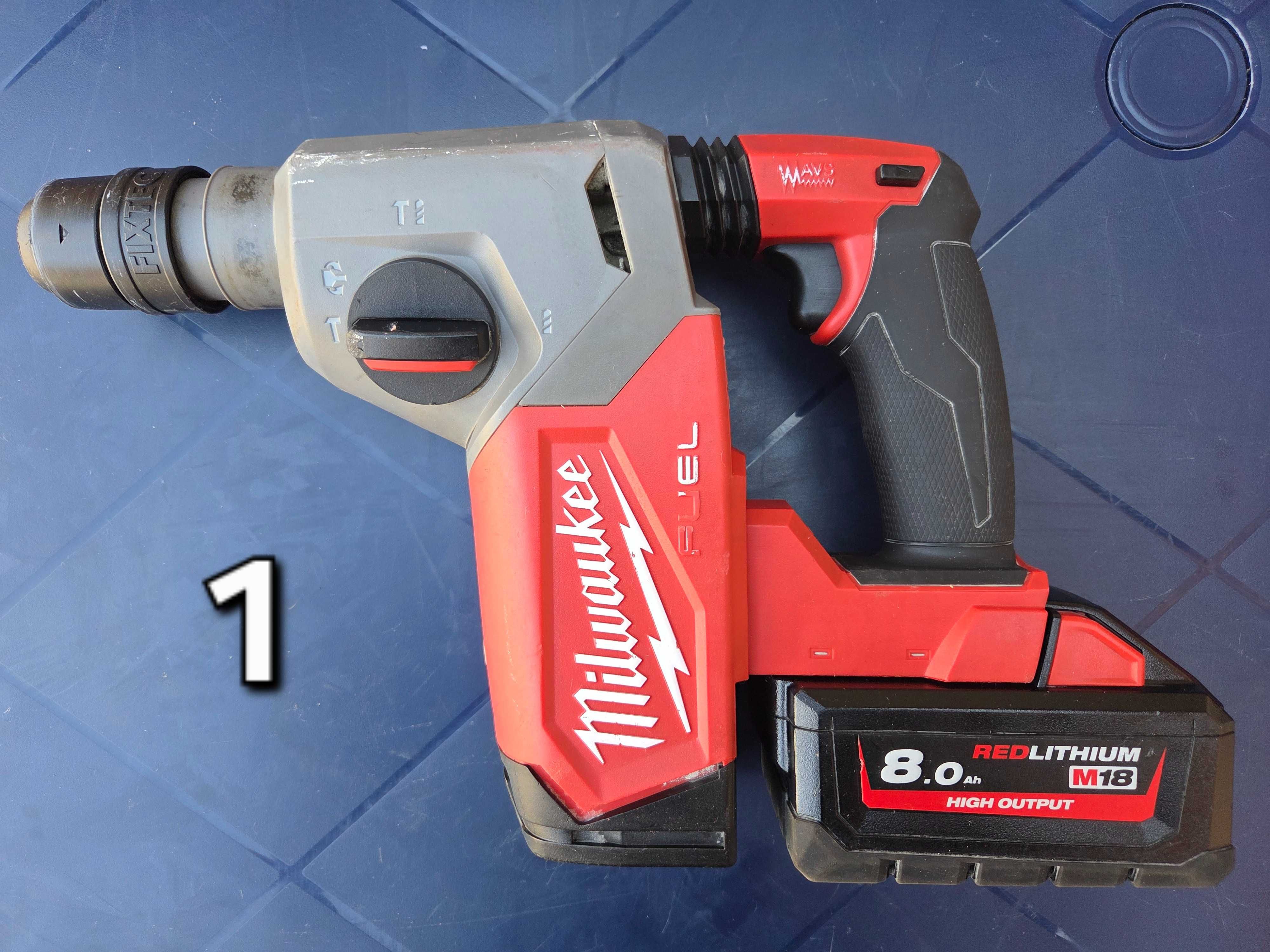 Milwaukee перфоратори M18 FHX и M18 CHX – перфектно състояние