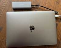 Macbook Pro 13 + Docking Station