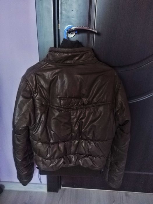 Кафяво късо дамско яке