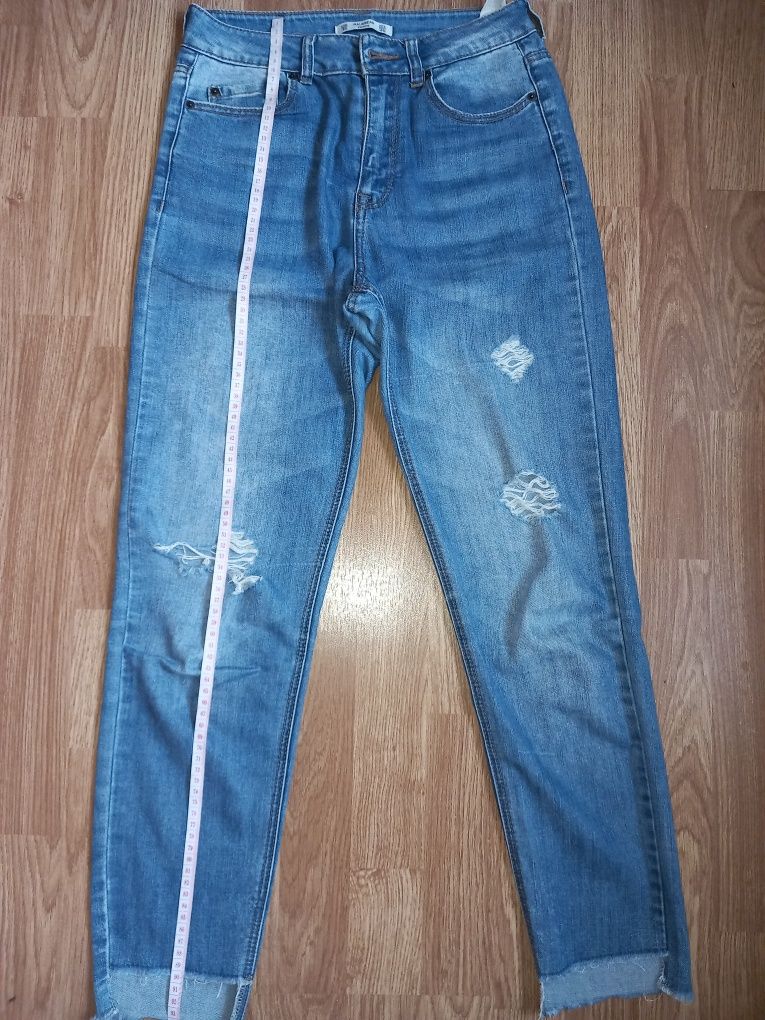 Blugi Denim Pull&Bear masura 34 XS