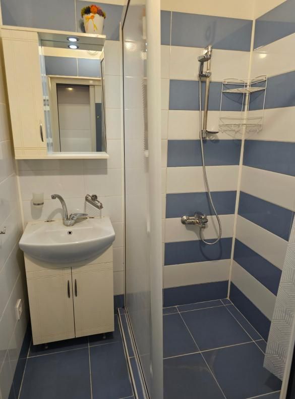 Дава се под наем Етаж от къща в Пловдив, Прослав - 60 кв.м за 375 € - Снимка #6