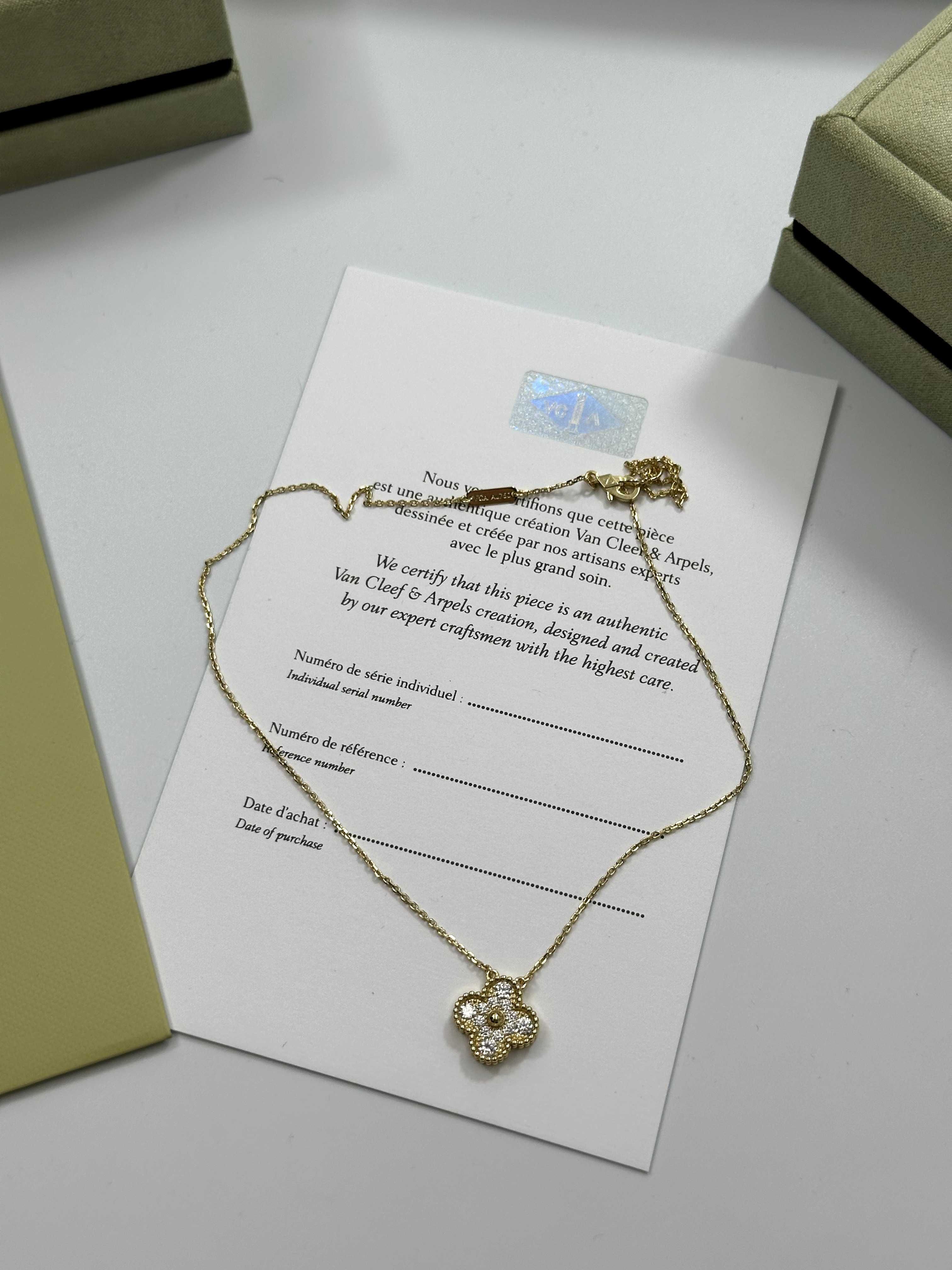 Colier Van Cleef & Arpels Aur 750 Diamonds