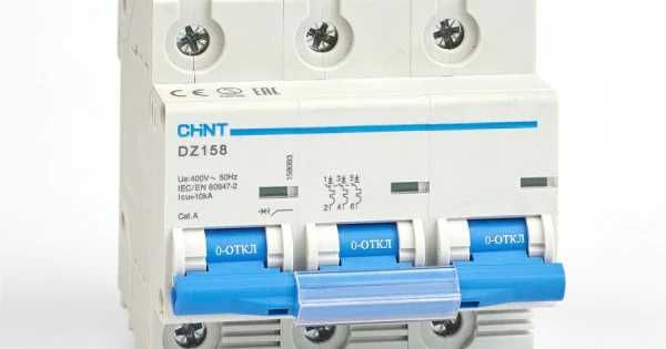 Автомат выключатель CHINT DZ158-125H 3P 125A 10kA