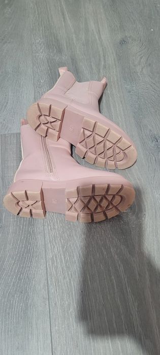 Cizma H&M fetițe marimea 27