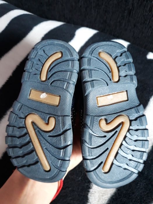 Боти за малки крачета, 13 ст. стелка