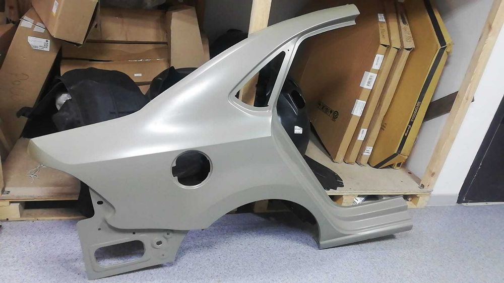Крыло задняя R правая VW POLO
