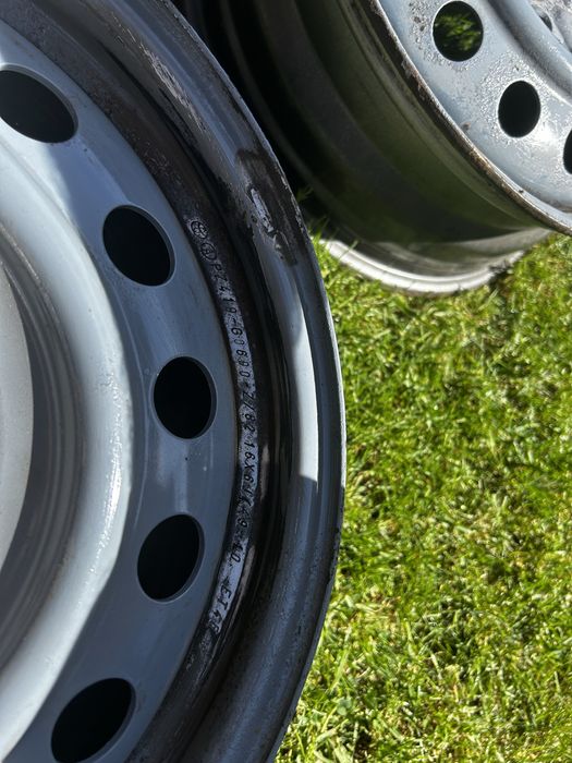 Jante Toyota Auris, Yaris R16