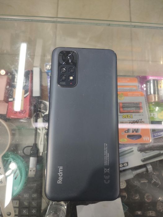 Срочно продам редми нот 11