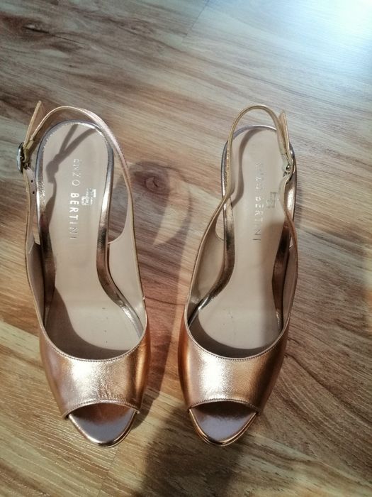 Sandale piele naturala, aurii cu platforma