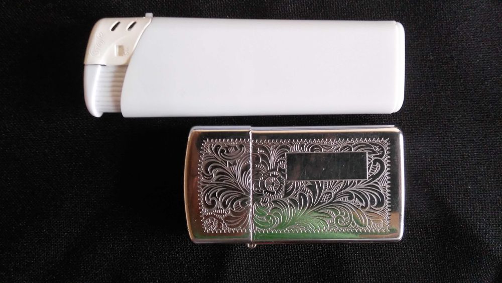 Zippo гравирана оригинална запалка