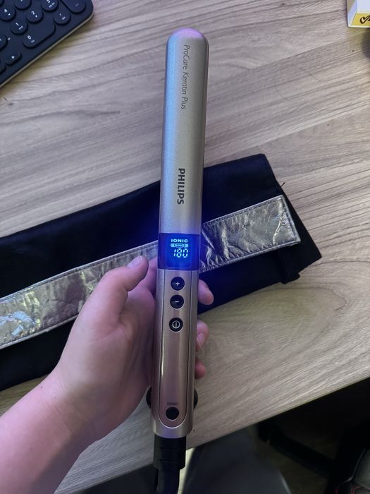 Преса за коса Philips