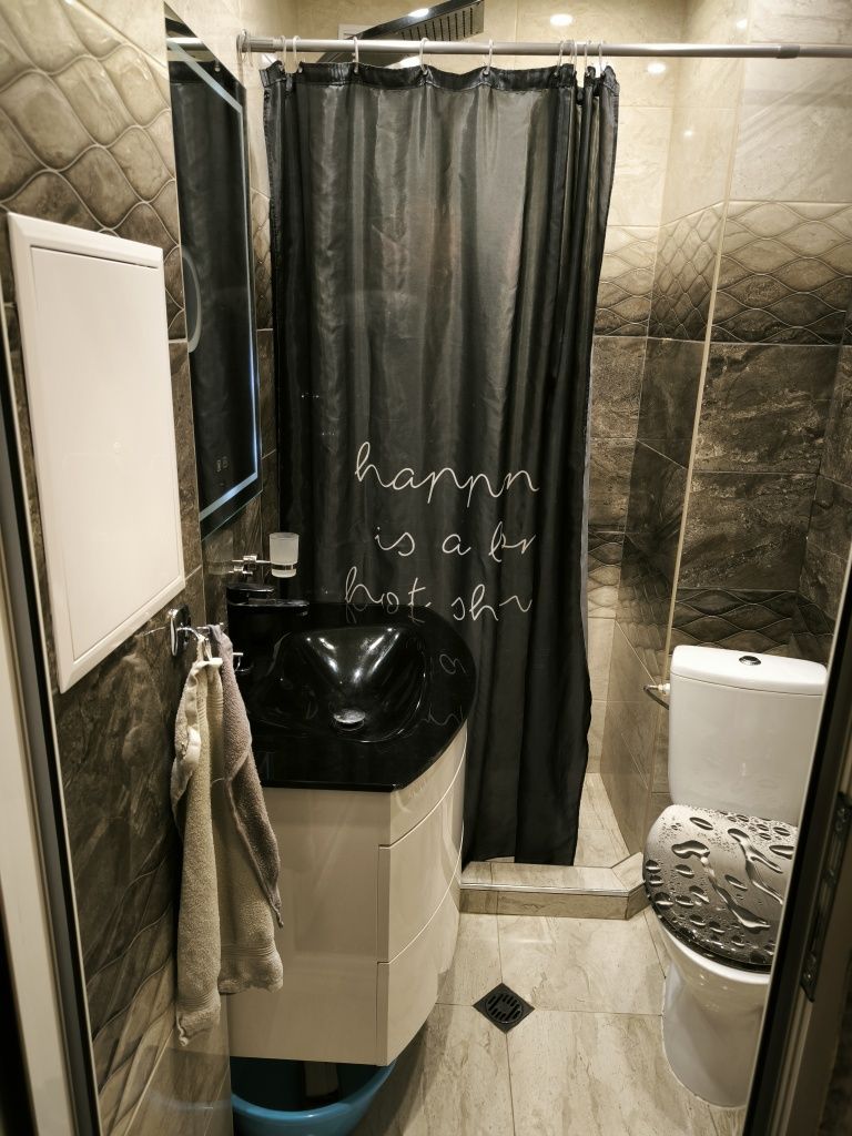 Продава се Тристаен апартамент в София, Красна поляна 2 - 82 кв.м за 3025 €/кв.м - Снимка #19