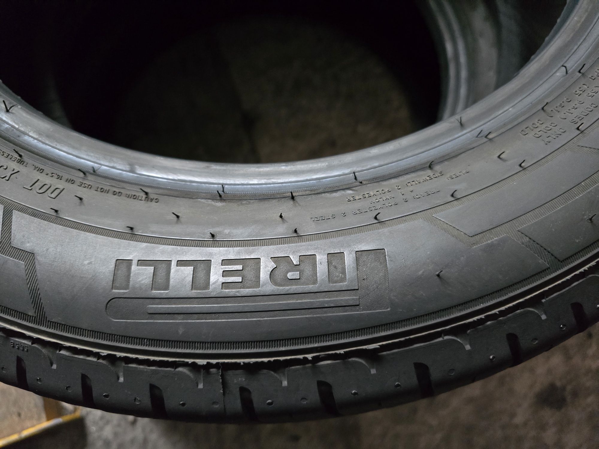 Pirelli 195/60 R16 C 99/97H vară