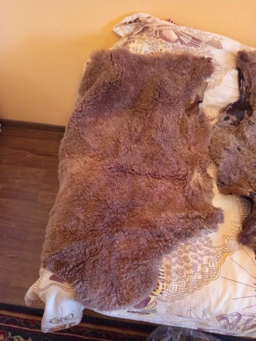 Овчи кожи,ръчно щавени.