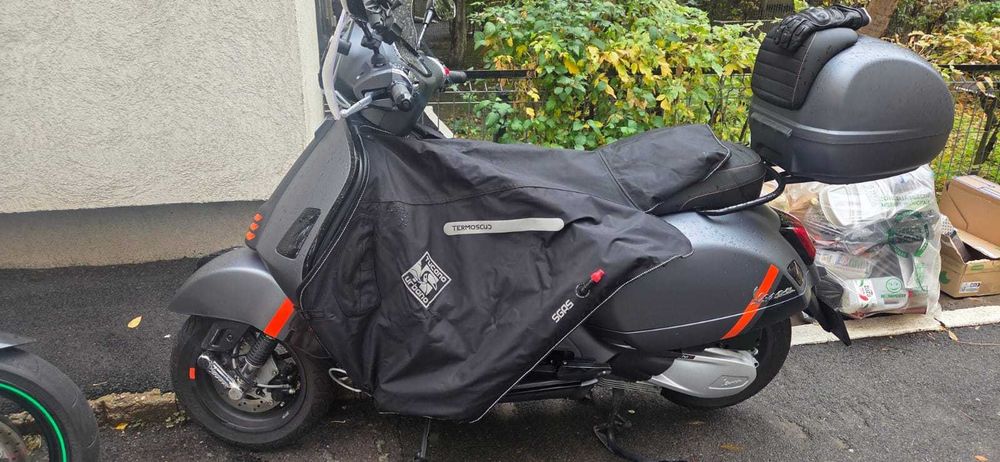 Tucano Urbano Termoscud R154 - vespa gts 300
