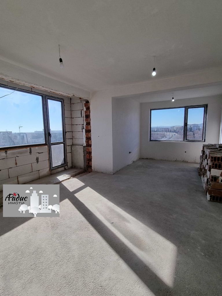 Продава се Тристаен апартамент в Стара Загора, Самара 1 - 129 кв.м за 892 €/кв.м - Снимка #6