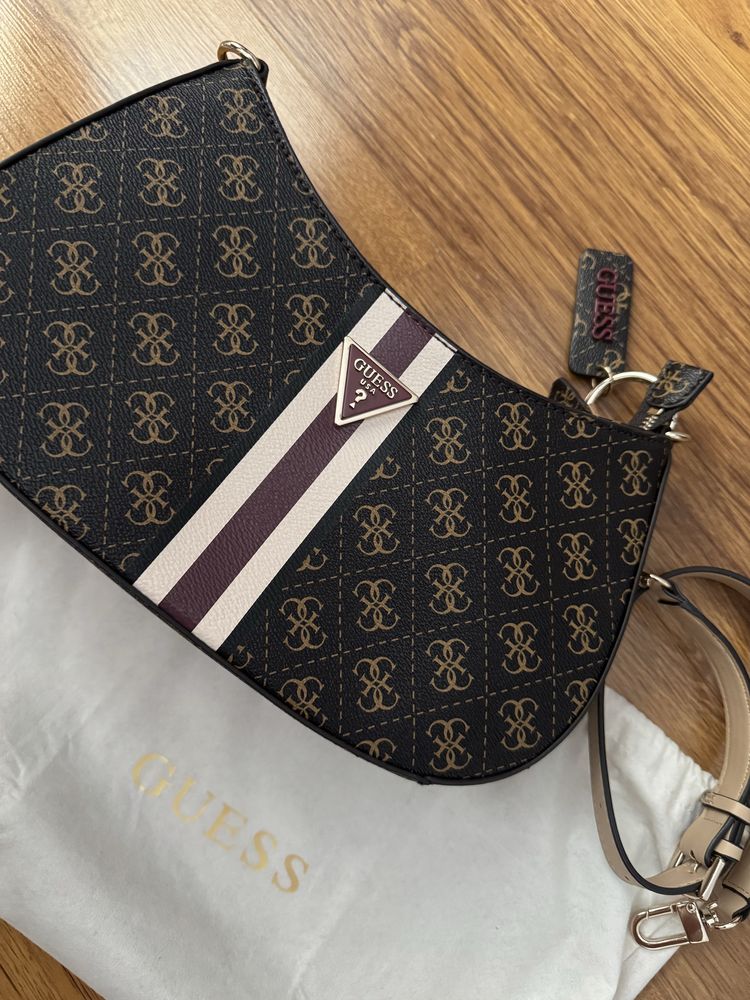 Чанта guess, чанти zara