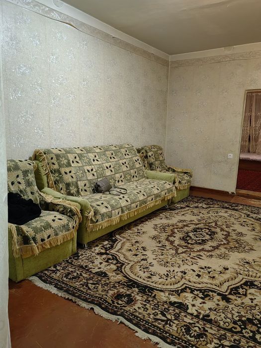 Сдаю квартиру Яшнабадский р-он Авиасозлар-1. 2-ком 3-этаж 4-этажном До