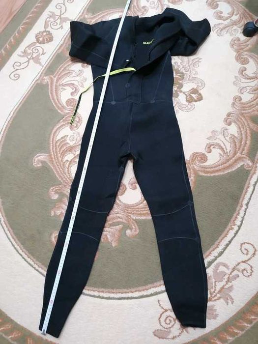 Costum neopren Olaian