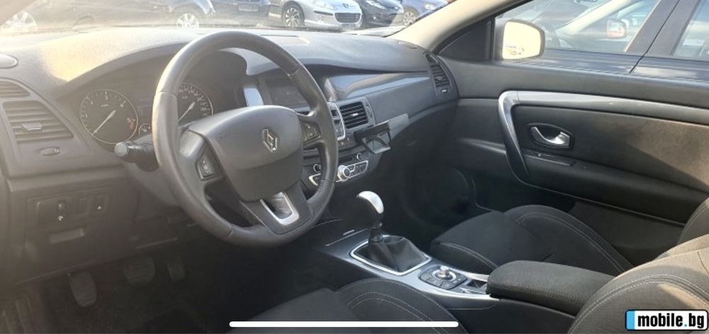 Renault Laguna Coupe 2010