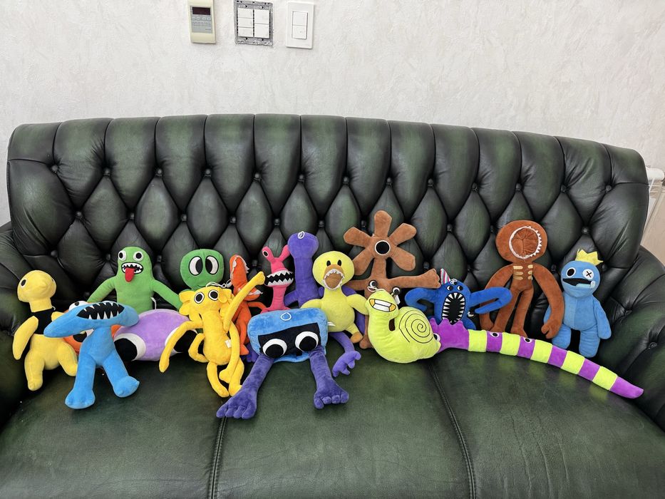 Продам игрушки Радужные друзья