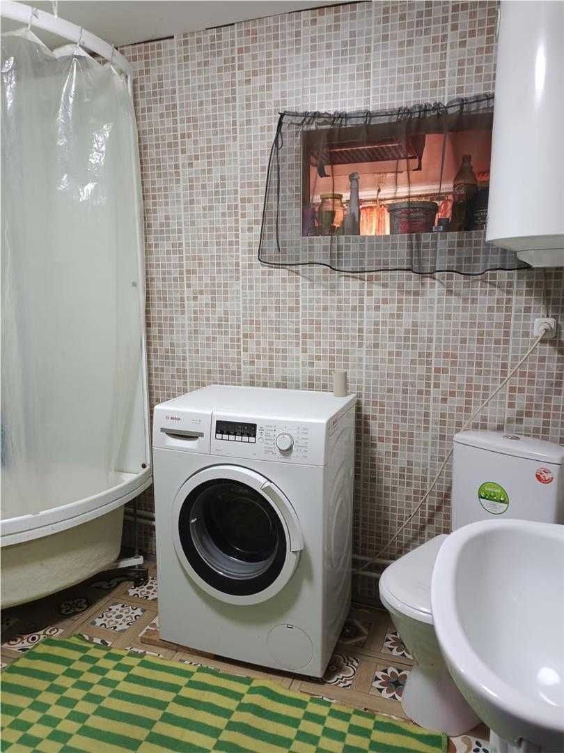 Продается уютный 3 комнатный дом в районе ул. Металлистов. С урожаем!