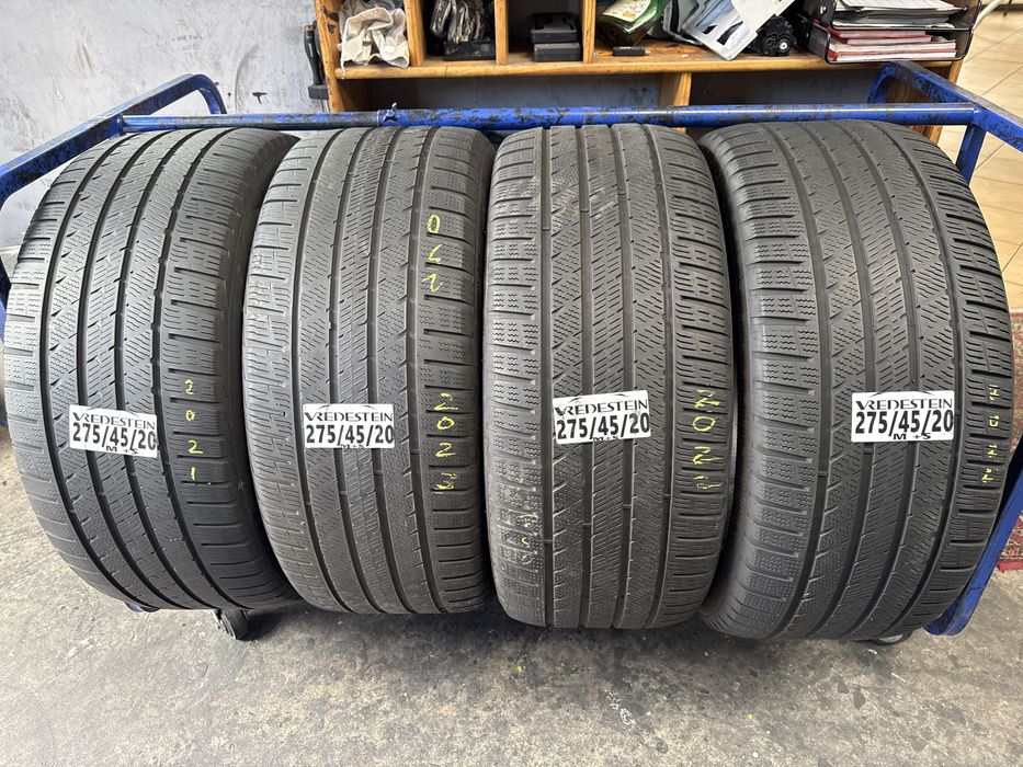 275/45/20 Vredestein M+S