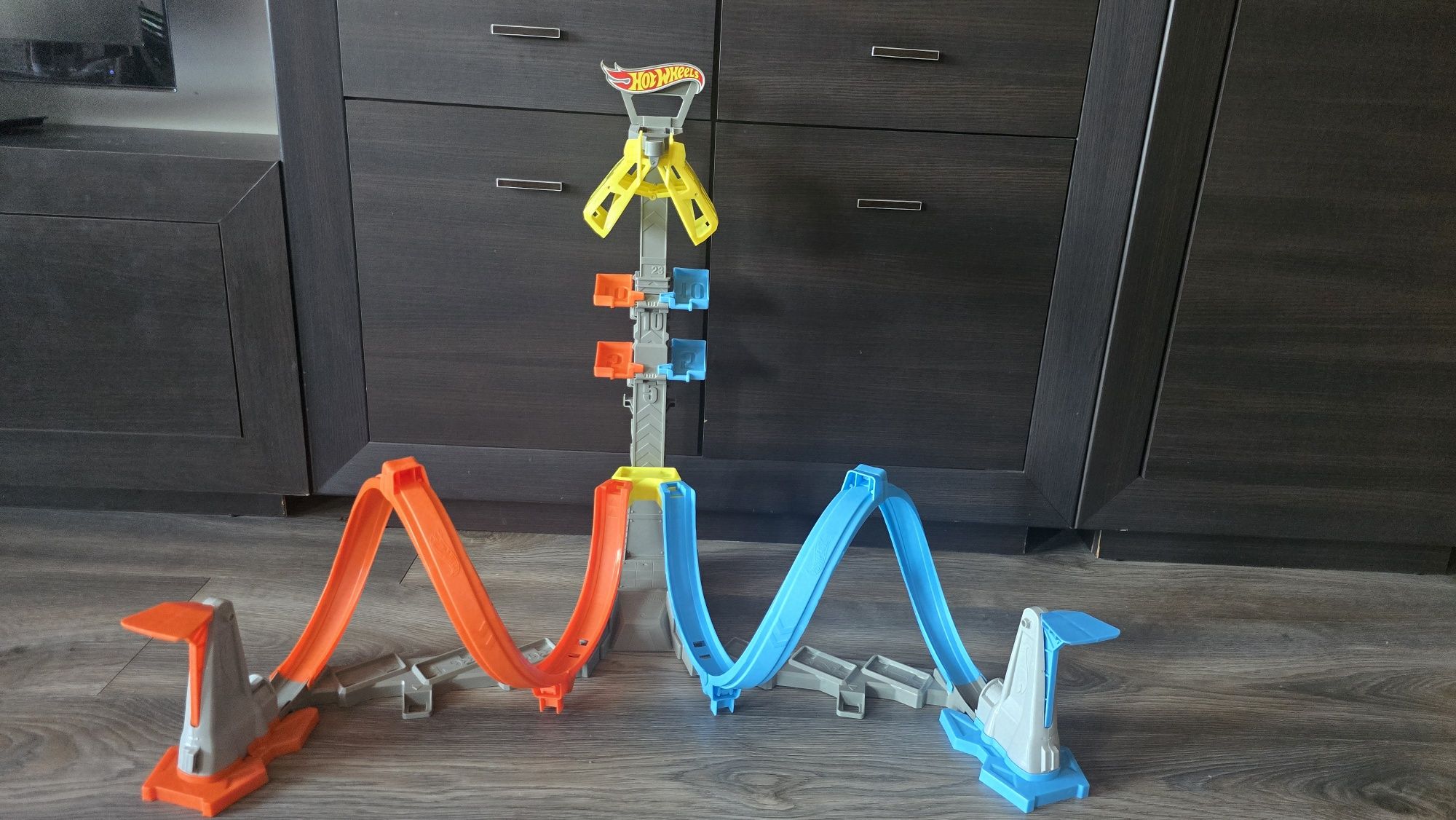 Голяма Hot Wheels Писта Екшън Лупинг Нова