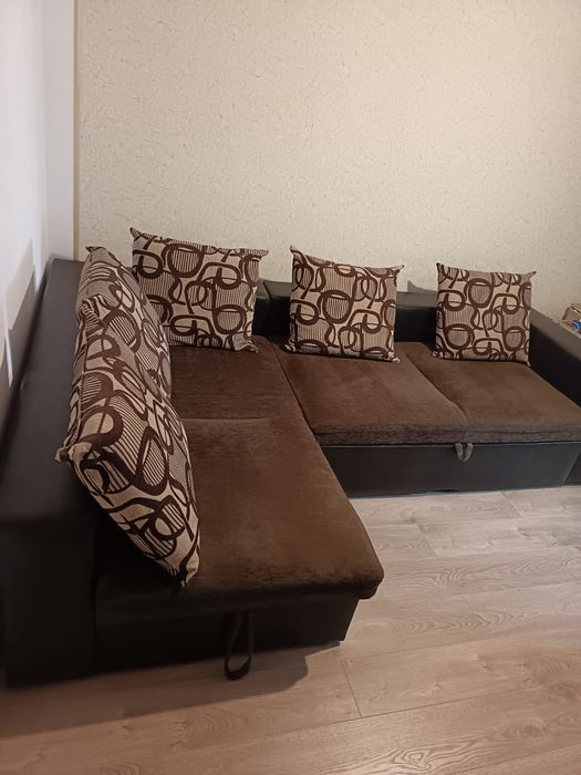 Canapea colțar extensibila