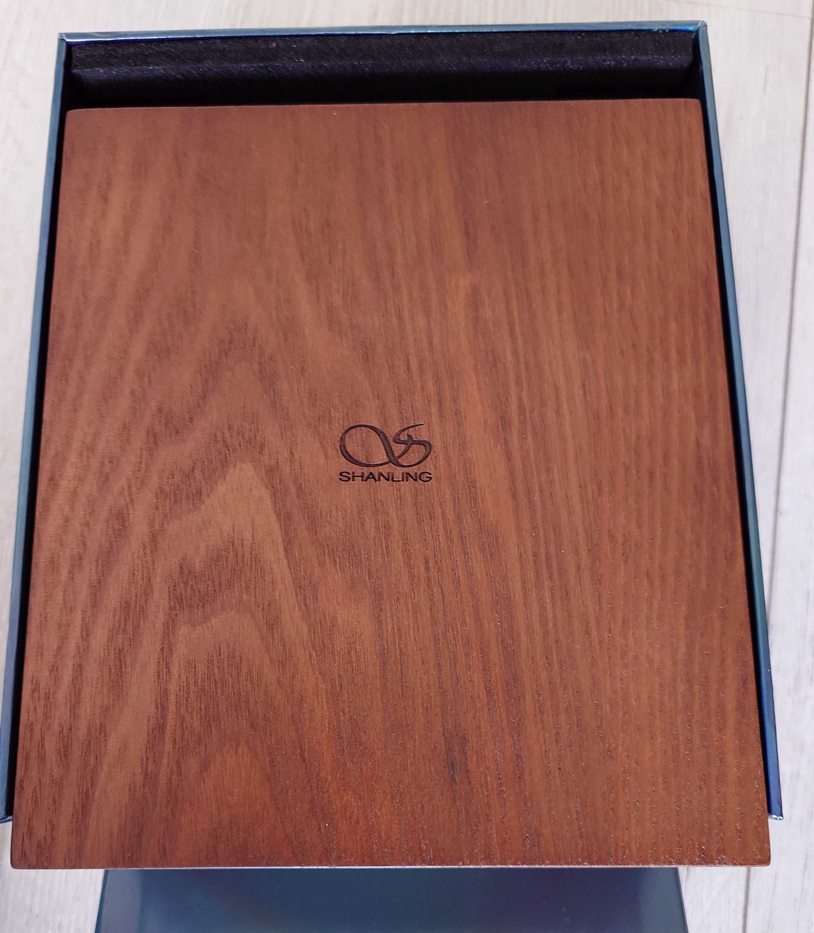Vand DAP (Digital audio player) Hi-Res  Shanling M8