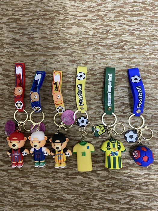Брелоки в ассорименте , отличного качества