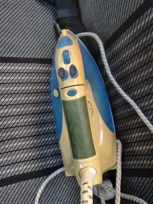 Fier de călcat cu abur