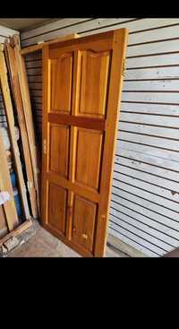 Продам деревянные двери размер 190*80