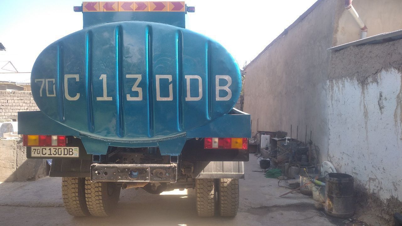 Zil  vadavoz 130